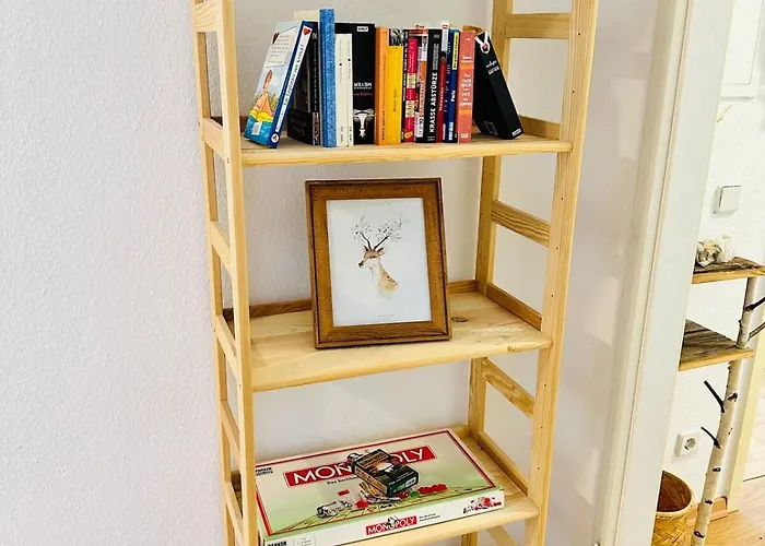 Fantastische Dachgeschosswohnung In Connewitz Nahe Karli - Platz Für Bis Zu 5 Personen - Tolle Lage Und öffentliche Verkehrsmittel Apartamento Leipzig